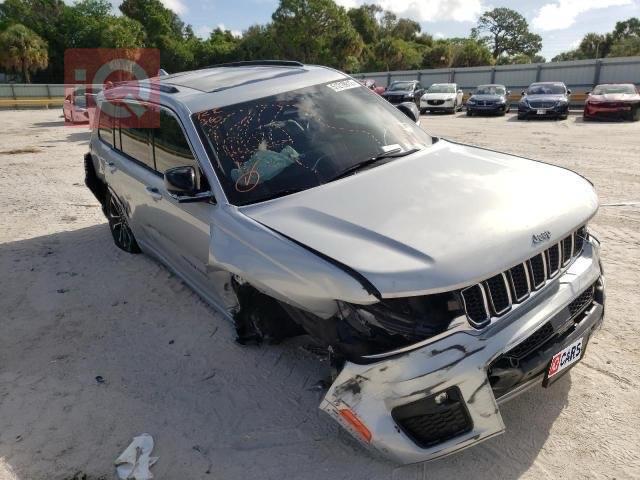 جیپ گراند شیرۆکی